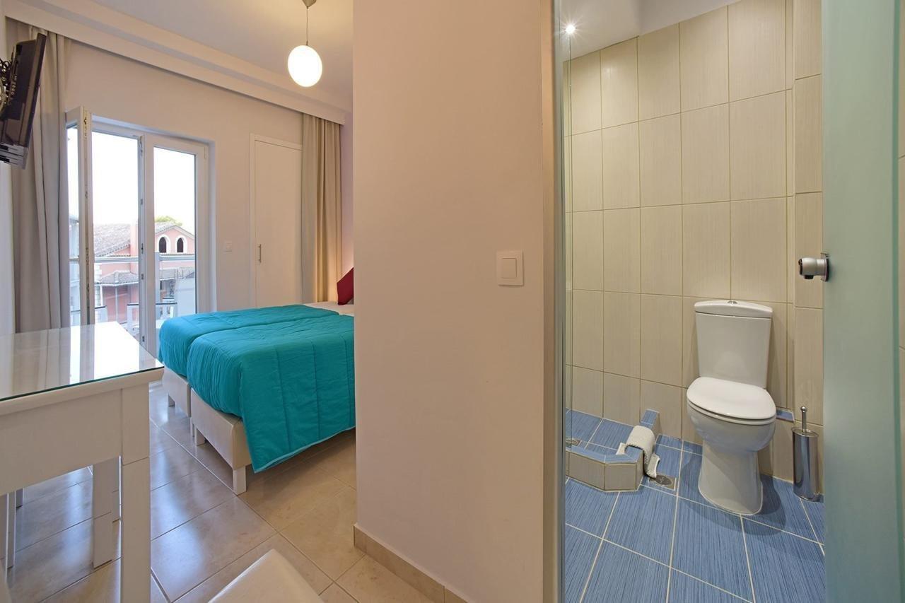 Palapart Gikas Suites And Studios Gouvia Bagian luar foto
