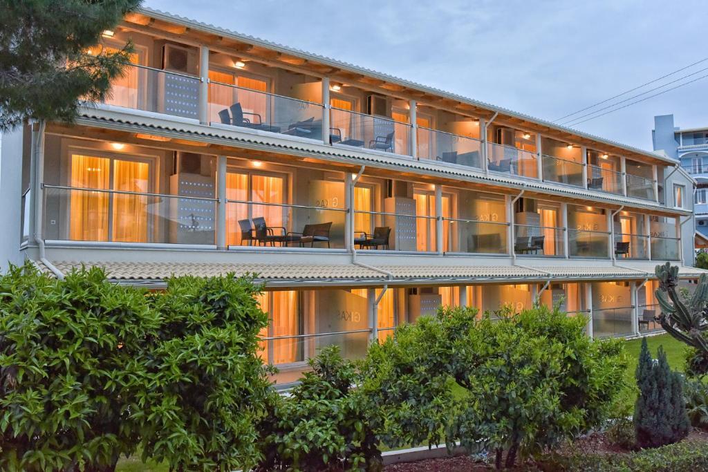Palapart Gikas Suites And Studios Gouvia Bagian luar foto