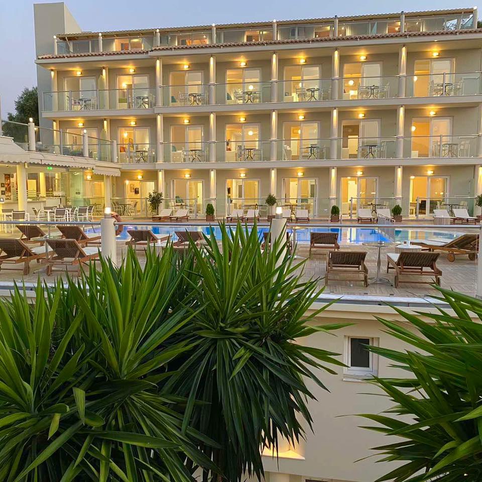 Palapart Gikas Suites And Studios Gouvia Bagian luar foto