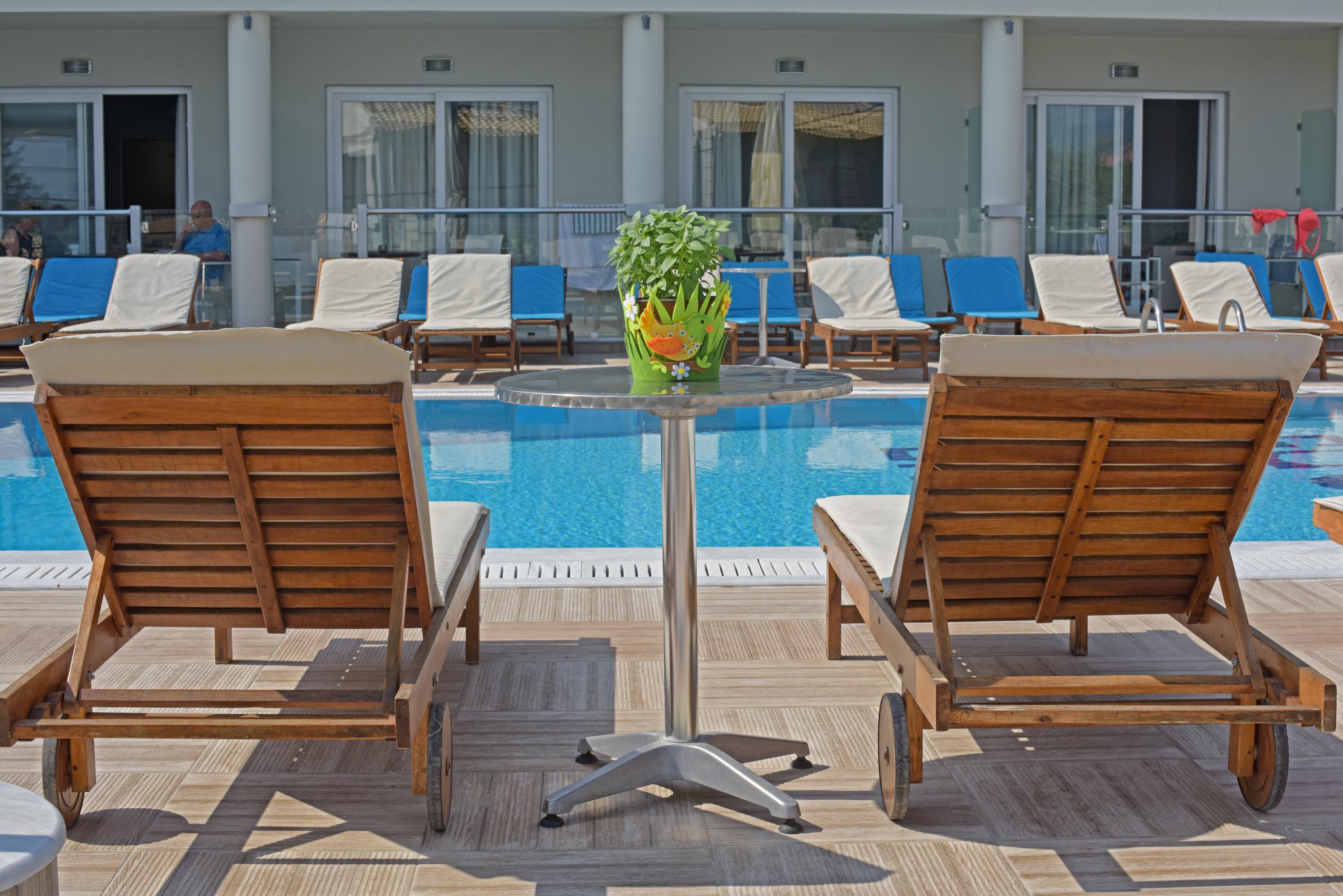 Palapart Gikas Suites And Studios Gouvia Bagian luar foto