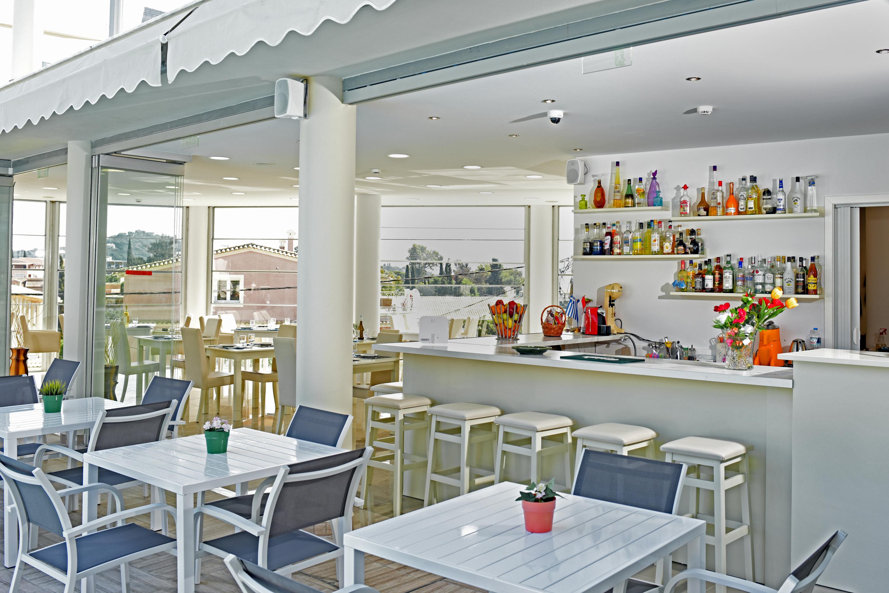 Palapart Gikas Suites And Studios Gouvia Bagian luar foto