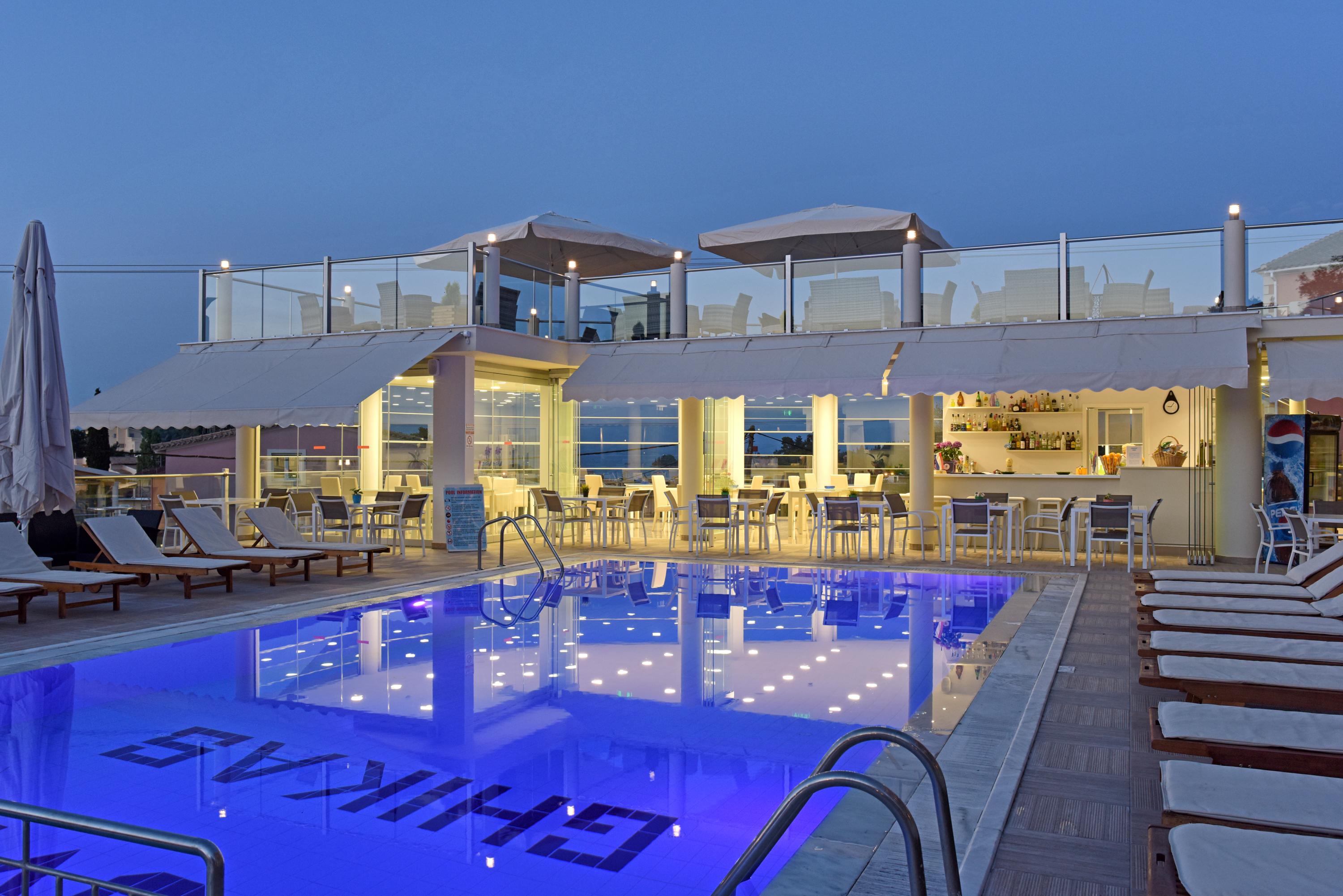 Palapart Gikas Suites And Studios Gouvia Bagian luar foto