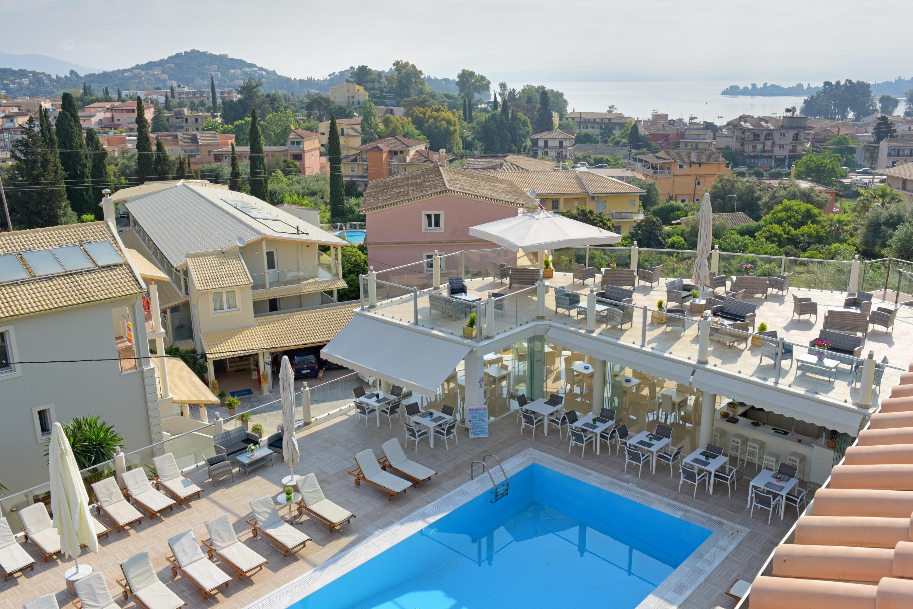 Palapart Gikas Suites And Studios Gouvia Bagian luar foto