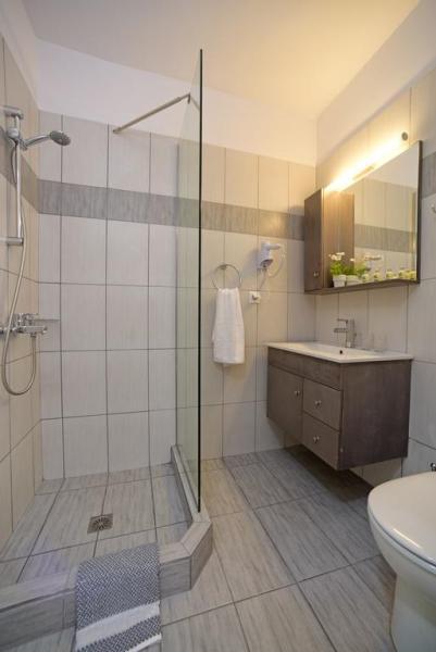 Palapart Gikas Suites And Studios Gouvia Bagian luar foto
